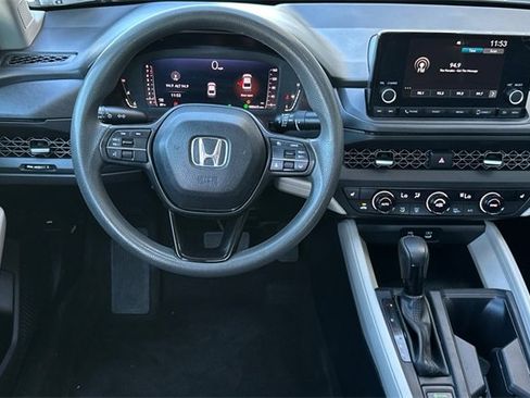 Certified 2023 Honda Accord EX image 15