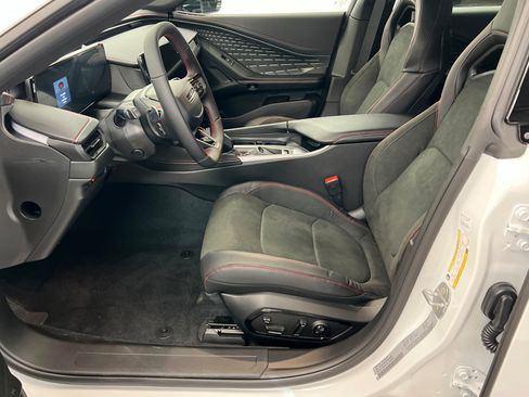 New 2026 Dodge Charger R/T AWD/4WD image 17
