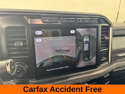 Used 2024 Ford F350 Platinum image 3