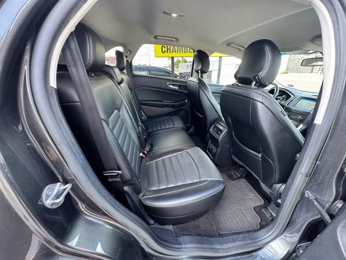 Used 2016 Ford Edge SEL w/ Equipment Group 201A AWD/4WD image 19