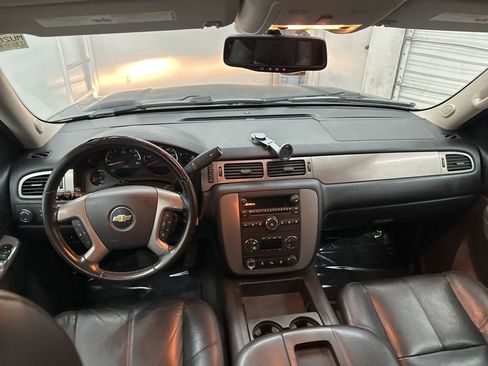 Used 2014 Chevrolet Tahoe LT w/ Suspension Package, Off-Road image 19