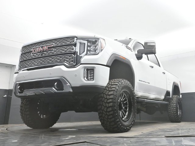 Used 2020 GMC Sierra 2500 Denali w/ Denali Ultimate Package AWD/4WD image 47