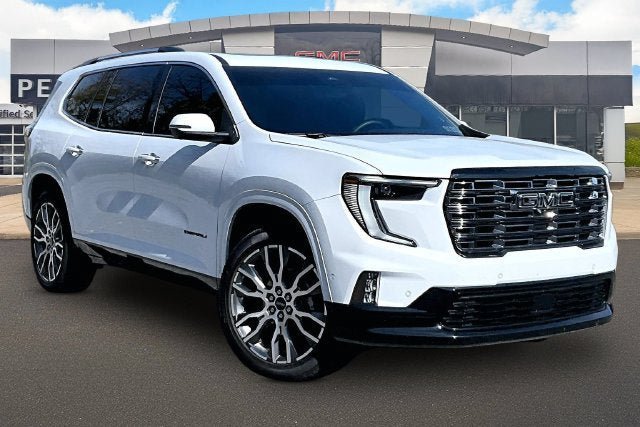 Certified 2026 GMC Acadia Denali Ultimate w/ LPO, Floor Liner Package AWD/4WD image 11