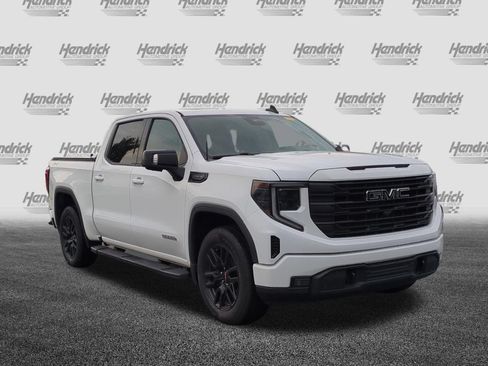 Used 2022 GMC Sierra 1500 Elevation w/ Elevation Premium Package AWD/4WD image 2