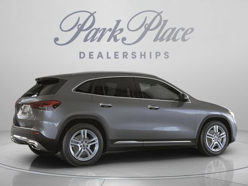 Used 2022 Mercedes-Benz GLA 250 4MATIC image 23