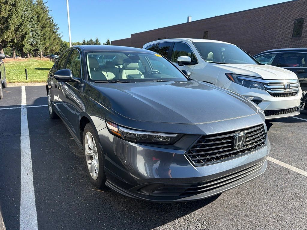 Used 2024 Honda Accord LX image 4