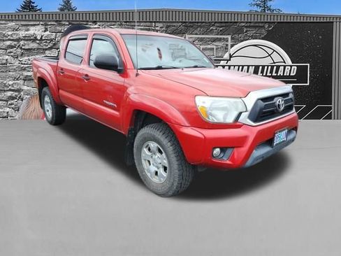 Used 2015 Toyota Tacoma 4x4 Double Cab w/ SR5 Package image 1