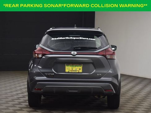 Used 2021 Nissan Kicks SR w/ SR Premium Package FWD image 8