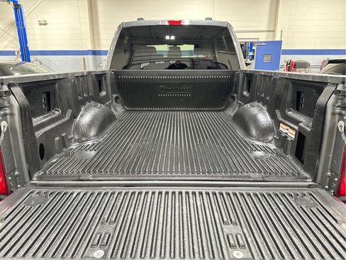 Used 2025 Ford F250 XLT w/ Snow Plow Prep Package AWD/4WD image 12