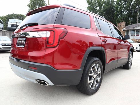 Used 2022 GMC Acadia SLE w/ Driver Convenience Package FWD image 7