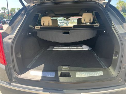 Used 2017 Cadillac XT5 Premium Luxury w/ Driver Assist Package FWD image 13