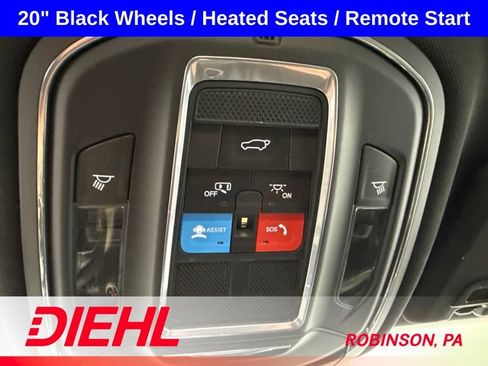 Used 2023 Jeep Grand Cherokee Altitude AWD/4WD image 34
