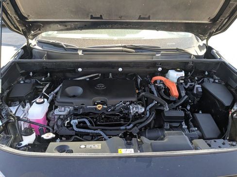 Used 2025 Toyota RAV4 XLE image 27