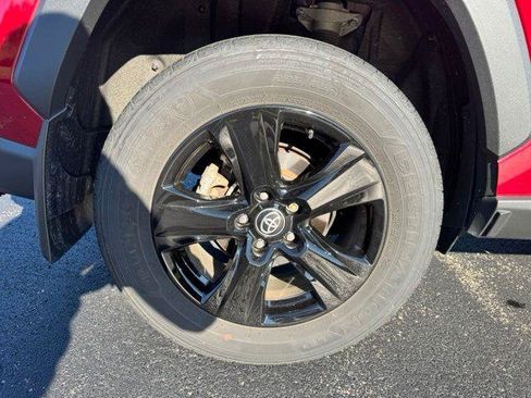 Certified 2024 Toyota RAV4 XLE AWD/4WD image 10