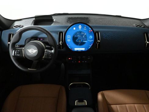 Used 2025 MINI Cooper Countryman S w/ Comfort Package Max image 17