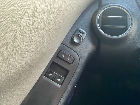 Used 2012 Chevrolet Camaro LS RWD image 16