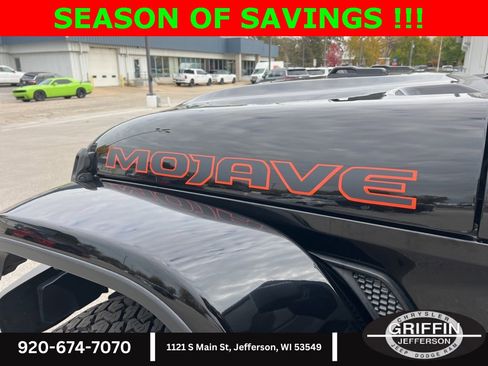 Used 2020 Jeep Gladiator Mojave image 15