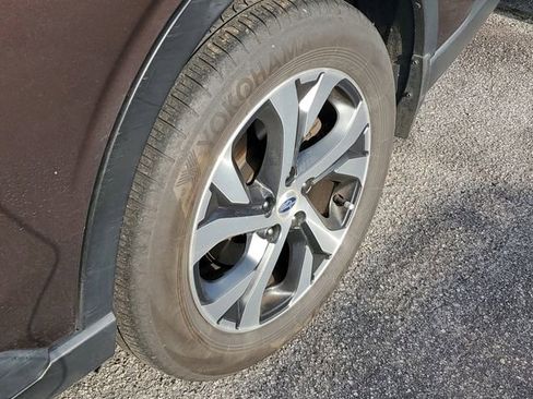 Used 2020 Subaru Outback Limited w/ Popular Package #2 image 7