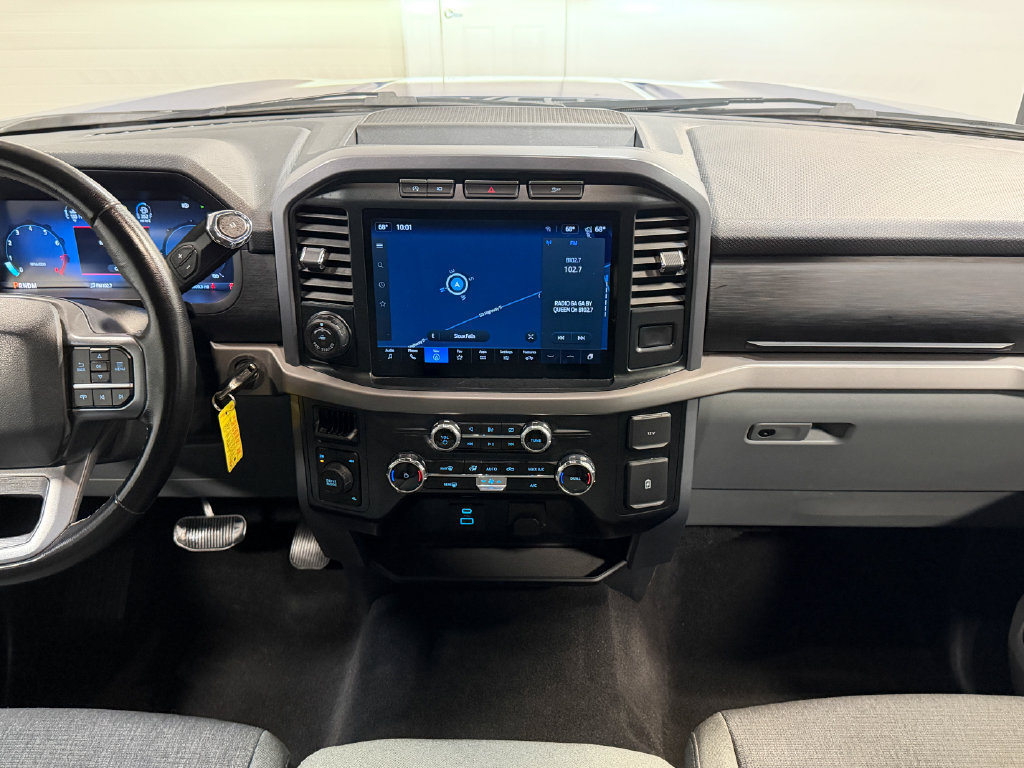 Used 2024 Ford F150 XLT AWD/4WD image 18