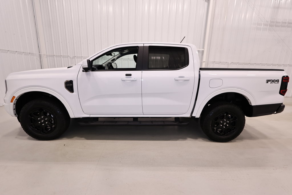 Certified 2025 Ford Ranger Lariat w/ FX4 Off-Road Package AWD/4WD image 7