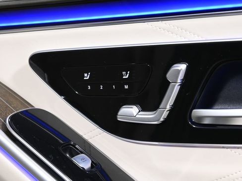 Used 2023 Mercedes-Benz Maybach S 680 4MATIC image 27