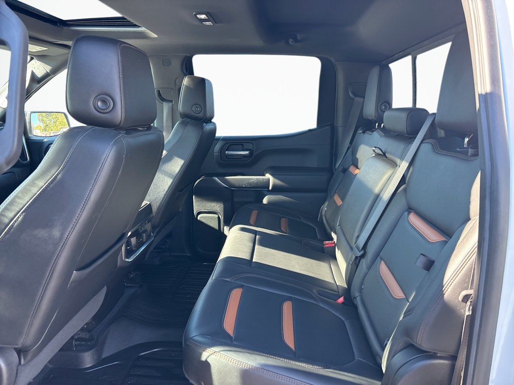 Used 2019 GMC Sierra 1500 AT4 w/ AT4 Premium Package AWD/4WD image 18