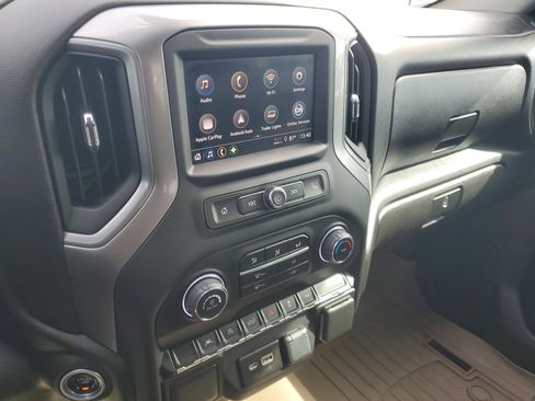 Used 2022 Chevrolet Silverado 1500 Custom image 23