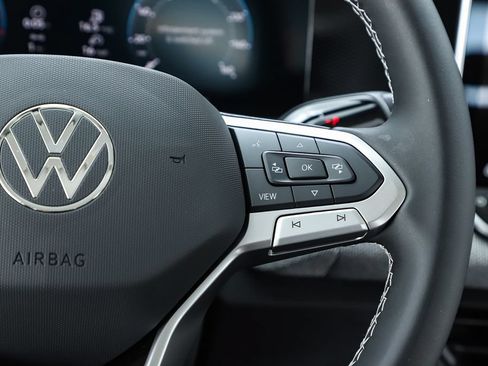 New 2026 Volkswagen Tiguan S FWD image 59