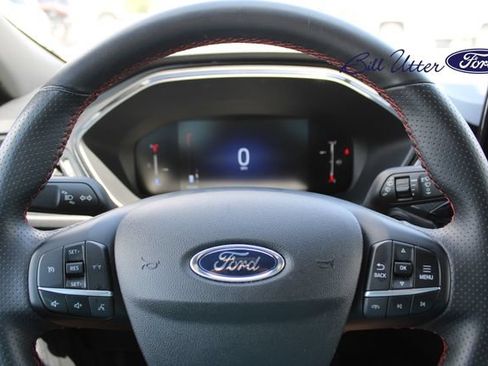 Used 2025 Ford Escape ST-Line FWD image 23