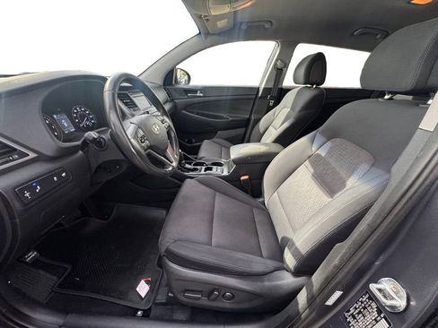 Used 2017 Hyundai Tucson Sport image 10