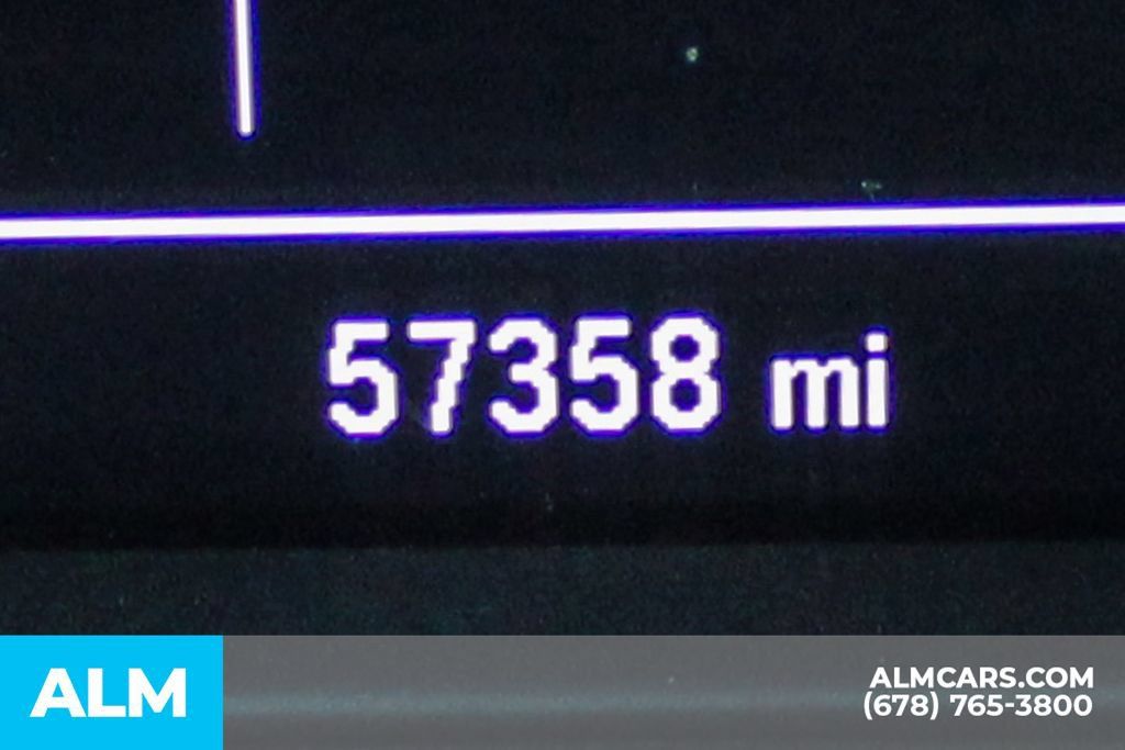 Used 2025 Chevrolet Malibu LT FWD image 38