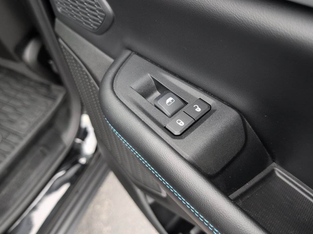 Used 2024 Jeep Grand Cherokee Trailhawk w/ Advanced Protech Group II AWD/4WD image 46