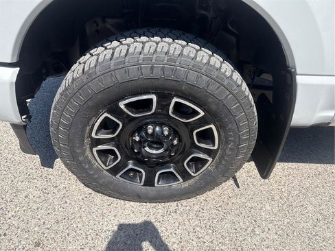 Used 2025 Ford F350 Platinum AWD/4WD image 24