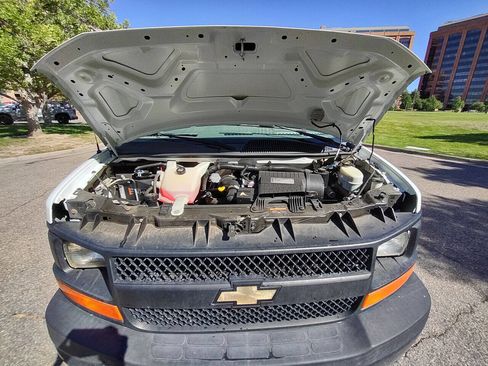 Used 2014 Chevrolet Express 1500 LS image 29