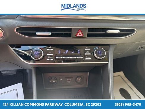 Used 2022 Hyundai Sonata Limited FWD image 29