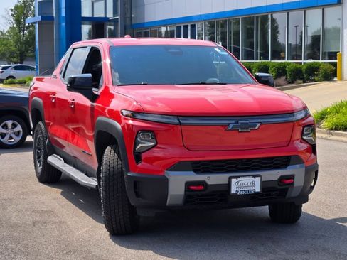 New 2026 Chevrolet Silverado EV Trail Boss image 3