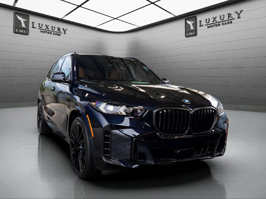 Used 2024 BMW X5 xDrive40i w/ M Sport Package AWD/4WD image 1