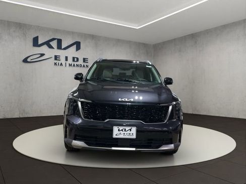 New 2026 Kia Sorento S w/ S Panoramic Sunroof Package image 5