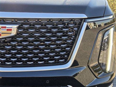 New 2026 Cadillac Escalade Luxury image 10