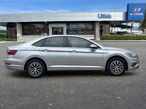 Used 2021 Volkswagen Jetta S image 8