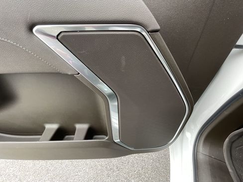 New 2025 Chevrolet Silverado 1500 LT w/ Convenience Package II image 61