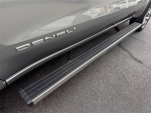 Used 2024 GMC Sierra 1500 Denali w/ Denali Reserve Package image 11