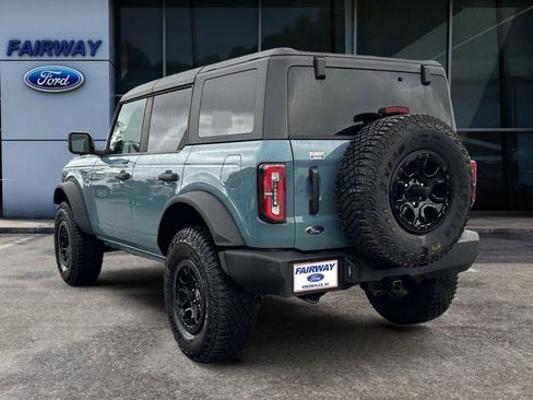 Used 2023 Ford Bronco Wildtrak image 4