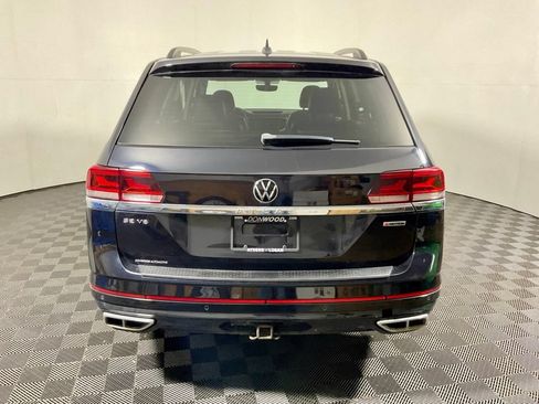 Used 2021 Volkswagen Atlas SE w/ Towing Package AWD/4WD image 12