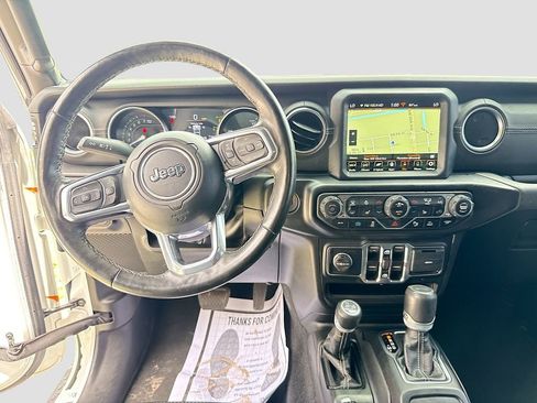 Used 2023 Jeep Wrangler Unlimited Sahara w/ Cold Weather Group AWD/4WD image 25