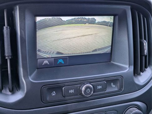Used 2017 Chevrolet Colorado W/T w/ WT Convenience Package AWD/4WD image 18