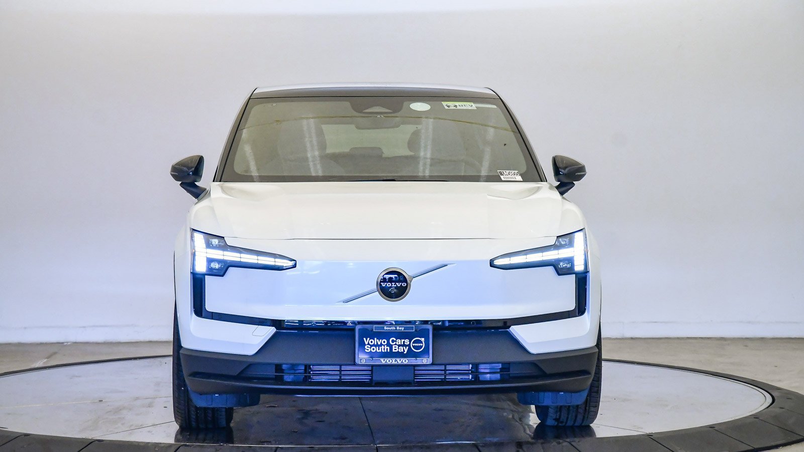 New 2026 Volvo EX30 Ultra w/ Climate Package AWD/4WD image 7