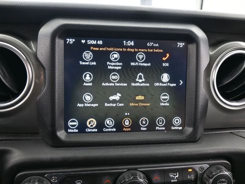 Used 2022 Jeep Wrangler Unlimited Sahara image 18