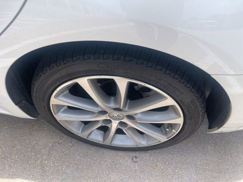 Used 2015 Toyota Avalon XLE Touring FWD image 10