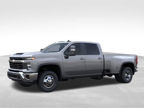 New 2026 Chevrolet Silverado 3500 LT AWD/4WD image 2